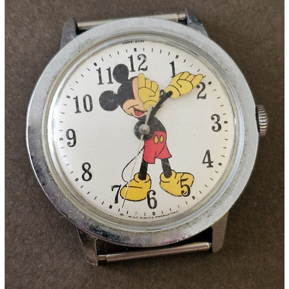 1970s Mickey Mouse Wind Up Watch With Leather Band Not Working Timex - Picture 2 of 6